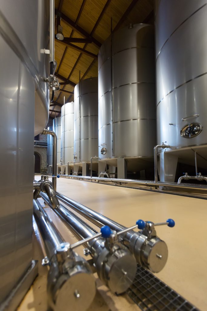 Why Stainless Steel Movable Storage Tanks Are the Best Choice for Food Processing